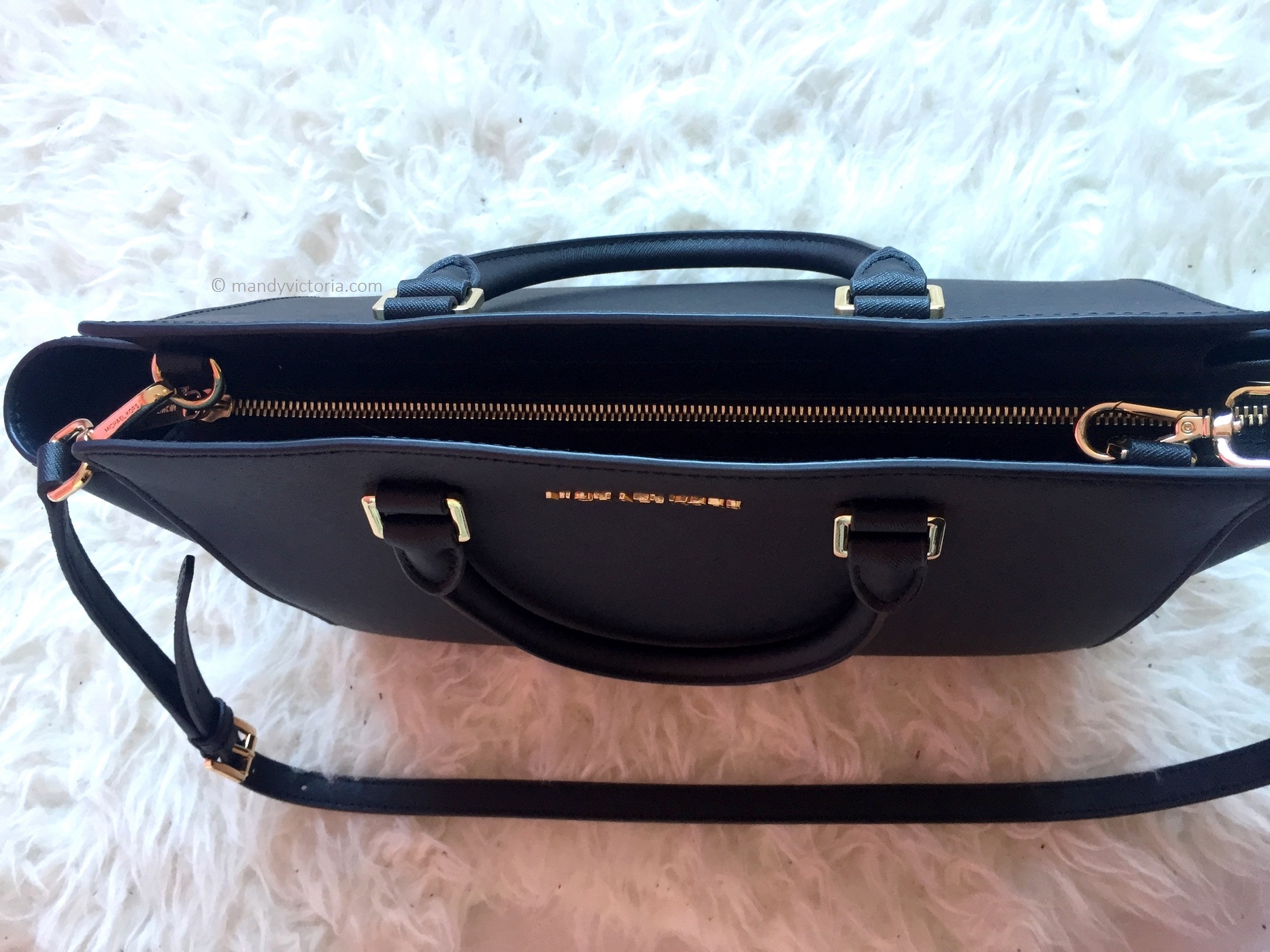 michael kors laptop bag online